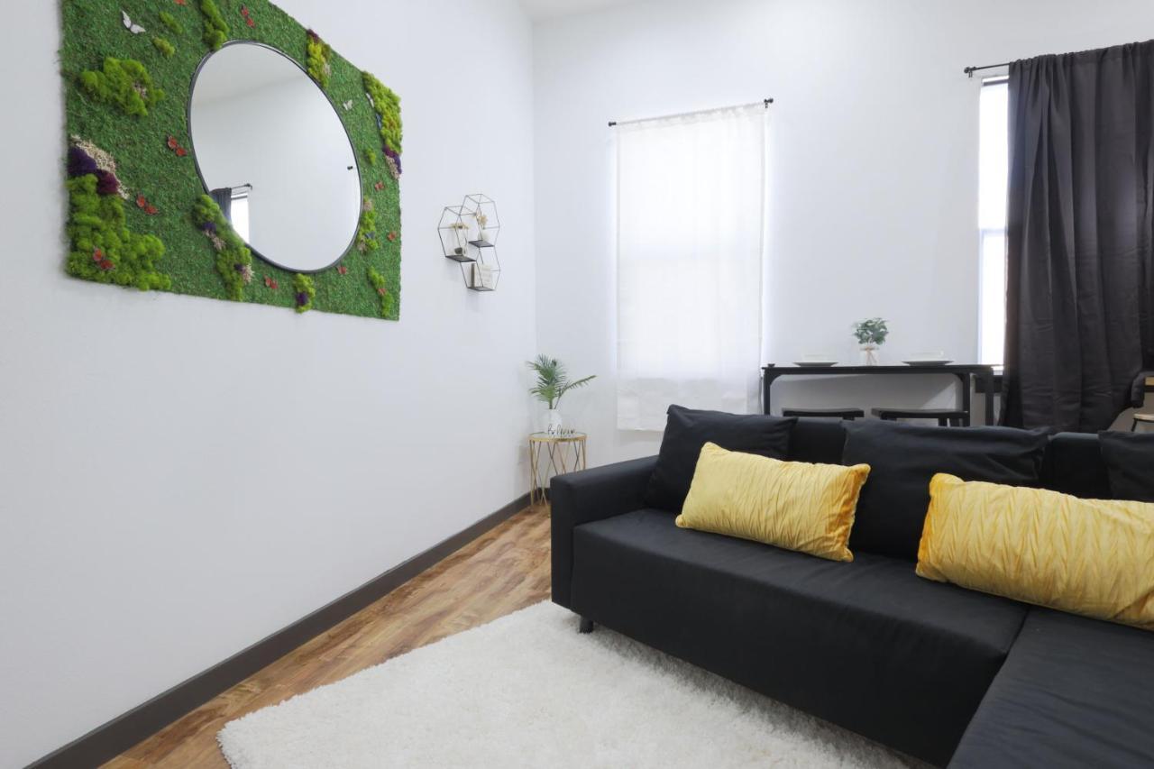 Old West Studio Lofts West Тампа Экстерьер фото